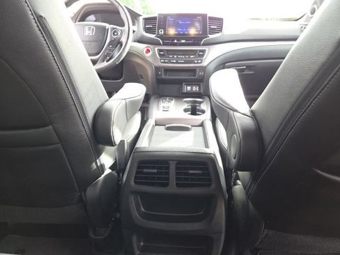 Certified 2023 Honda Ridgeline RTL image 25