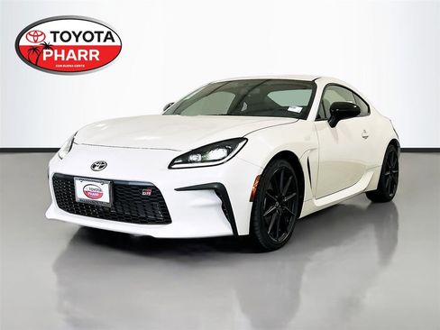 New 2026 Toyota GR86 Premium RWD image 1