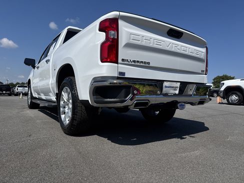 Used 2024 Chevrolet Silverado 1500 LTZ image 8
