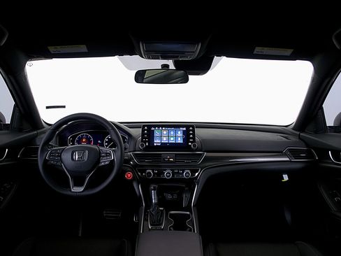 Used 2021 Honda Accord Sport image 13