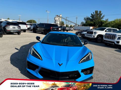 Used 2025 Chevrolet Corvette Stingray Convertible w/ 1LT RWD image 2