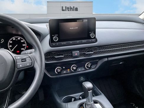 Used 2025 Honda HR-V LX image 16