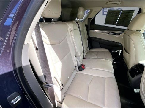 Used 2019 Cadillac XT5 Luxury FWD image 24