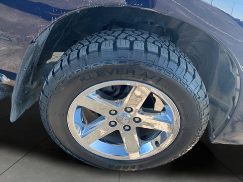 Used 2014 RAM 1500 Express image 18