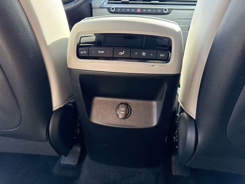 Used 2025 Hyundai Palisade SEL image 17