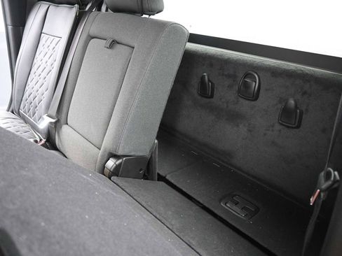 Used 2022 RAM 3500 Big Horn w/ Night Edition image 21