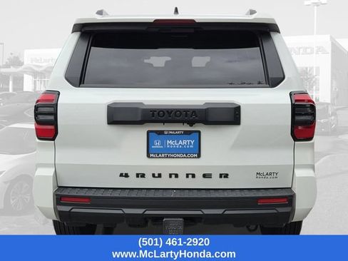 Used 2025 Toyota 4Runner SR5 AWD/4WD image 7