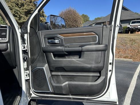 Used 2022 RAM 2500 Laramie image 64