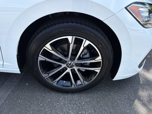 Used 2023 Volkswagen Jetta Sport FWD image 14