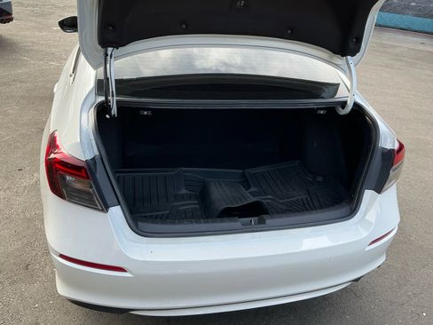 Used 2025 Honda Civic Sport image 22