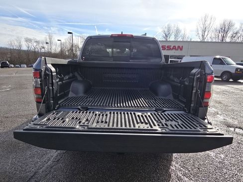 New 2026 Nissan Frontier SV image 9