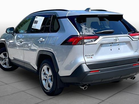 Certified 2025 Toyota RAV4 LE AWD/4WD image 12