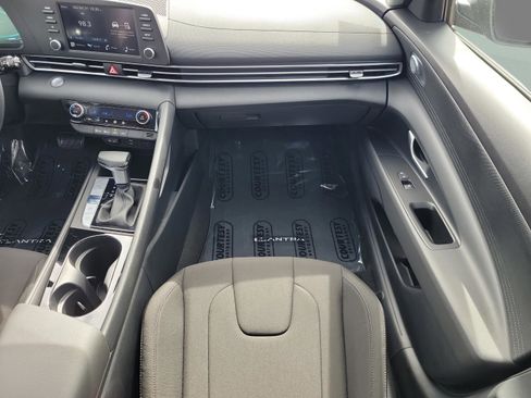 New 2026 Hyundai Elantra Blue image 15