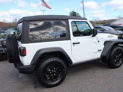 Used 2021 Jeep Wrangler Willys image 22
