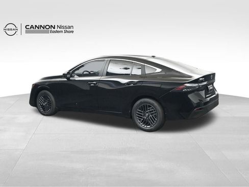 New 2026 Nissan Sentra SV image 3