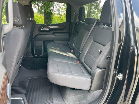 Used 2023 GMC Sierra 1500 Elevation image 16