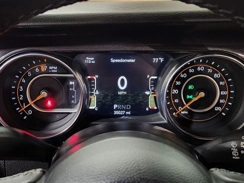 Used 2021 Jeep Wrangler Unlimited Sport image 34