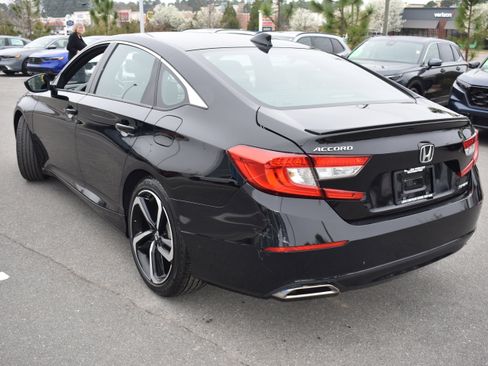 Used 2022 Honda Accord Sport image 7