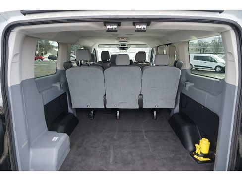 Used 2015 Ford Transit 150 XLT image 26