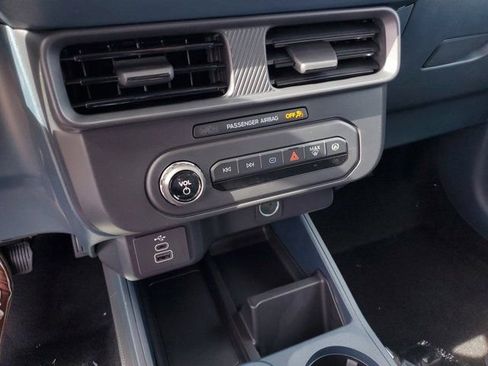 New 2025 Ford Maverick XL image 23