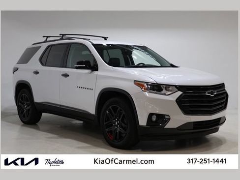 Used 2018 Chevrolet Traverse Premier w/ Redline Edition FWD image 1