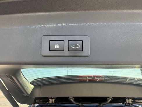 New 2026 Subaru Ascent Limited Bronze image 10