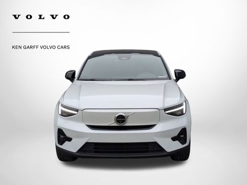 Certified 2023 Volvo C40 P8 Recharge Ultimate image 9