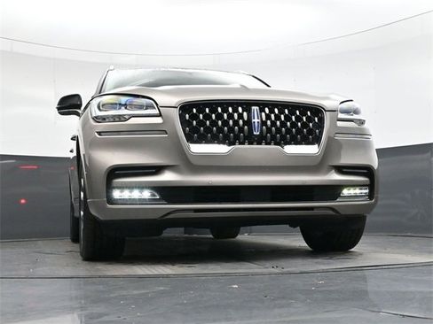 Used 2021 Lincoln Aviator Grand Touring w/ Equipment Group 301A image 33