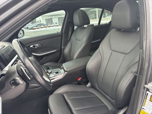 Used 2020 BMW 330i xDrive 330i xDrive w/ Convenience Package image 9