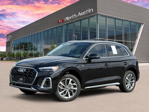 Certified 2024 Audi Q5 2.0T Prestige w/ Prestige Package AWD/4WD image 1