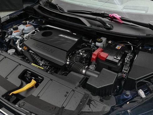 New 2025 Nissan Rogue SL w/ SL Premium Package image 32