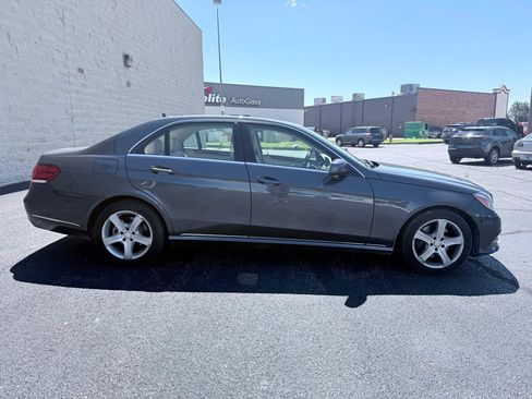Used 2014 Mercedes-Benz E 350 4MATIC Sedan image 6