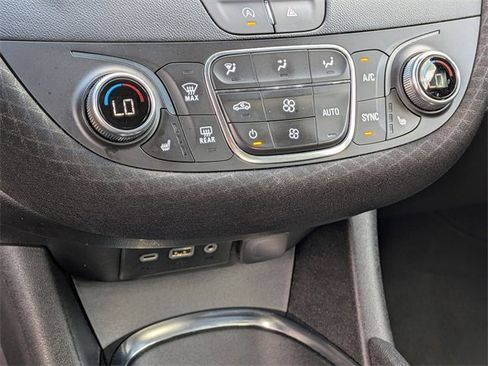 Used 2023 Chevrolet Malibu LT image 20