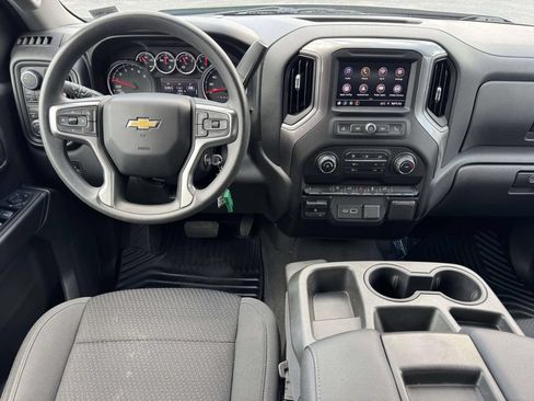 Used 2021 Chevrolet Silverado 1500 Custom w/ Safety Confidence Package AWD/4WD image 17