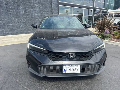 Used 2025 Honda Civic Sport image 9