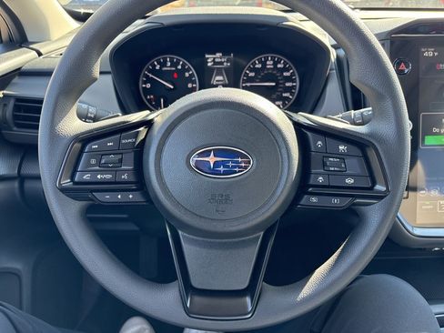 Used 2026 Subaru Crosstrek 2.0i Premium image 2