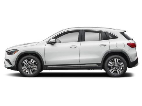 Used 2026 Mercedes-Benz GLA 250 4MATIC image 6