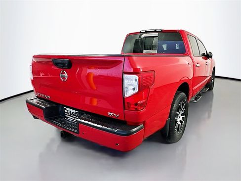 Used 2020 Nissan Titan SV w/ Accessory Utility Package image 7