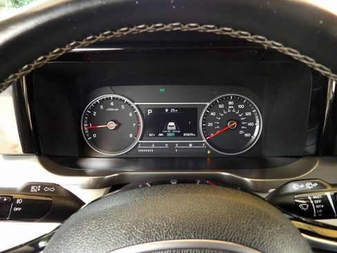 Used 2021 Kia Sorento SX image 18