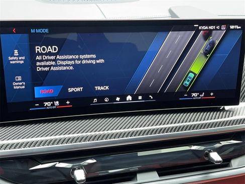 Used 2025 BMW X6 M Competition w/ Executive Package image 31