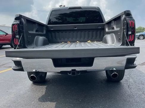 Used 2019 Chevrolet Silverado 1500 LT w/ All Star Edition AWD/4WD image 30