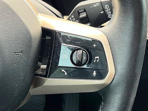 Used 2025 BMW iX xDrive50 AWD/4WD image 28
