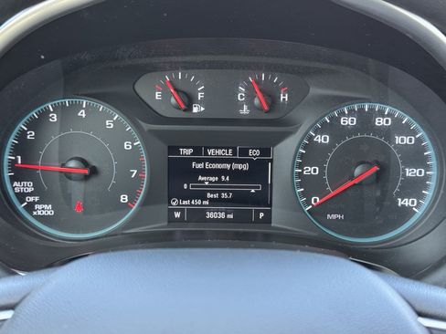 Used 2025 Chevrolet Malibu LT FWD image 33
