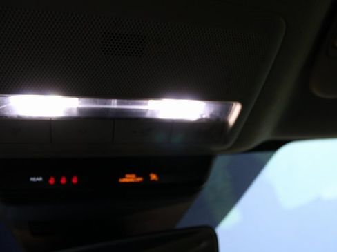 Used 2020 MAZDA CX-30 FWD w/ Select Package image 18