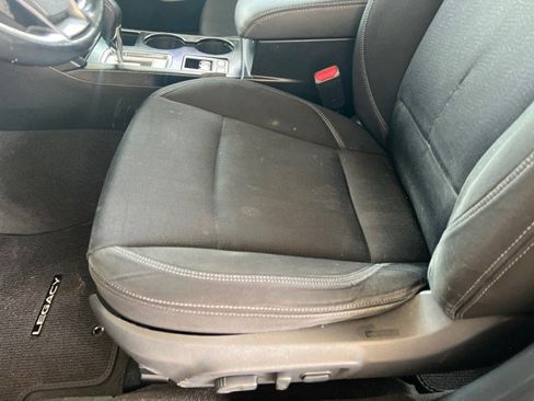 Used 2019 Subaru Legacy 2.5i Premium image 14