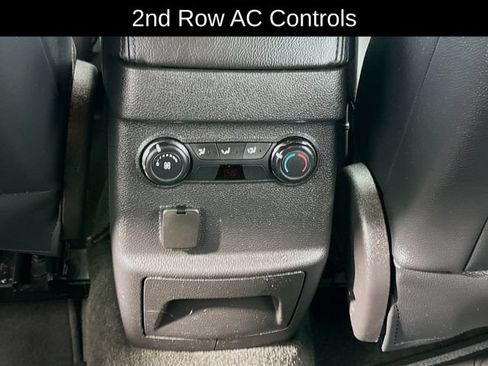 Used 2014 Ford Explorer XLT AWD/4WD image 21