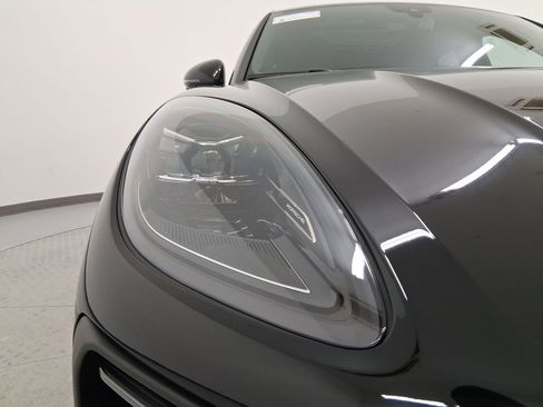 Used 2026 Porsche Macan S AWD/4WD image 12