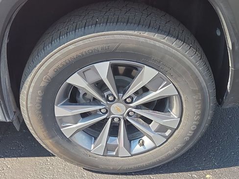 Used 2026 Chevrolet Equinox LT w/ Convenience Package II FWD image 10