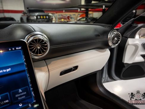 Used 2025 Mercedes-Benz AMG GT 63 image 22