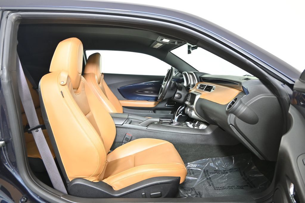 Used 2013 Chevrolet Camaro LT w/ Dusk Special Edition RWD image 13